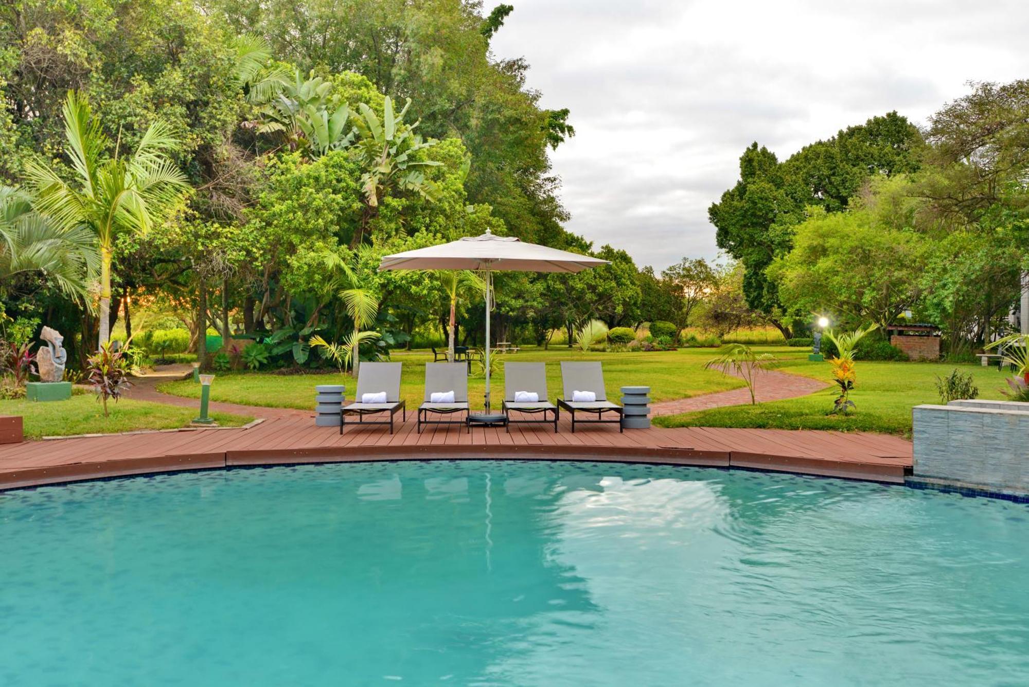 Cresta Lodge Harare Exterior foto